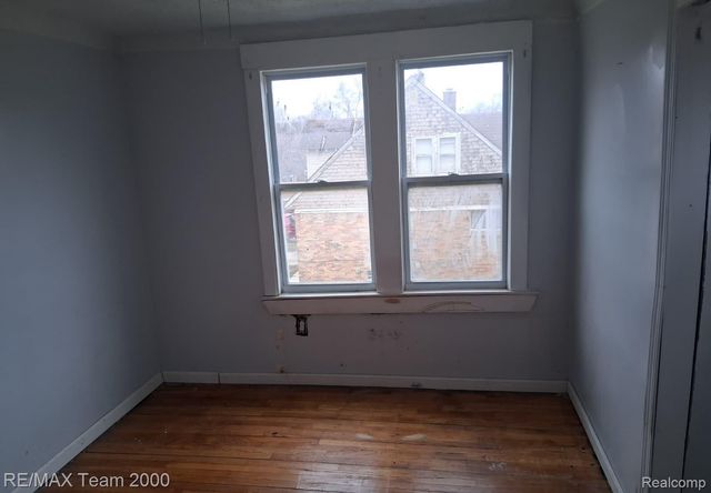 9925 Bishop Street, Detroit, MI 48224