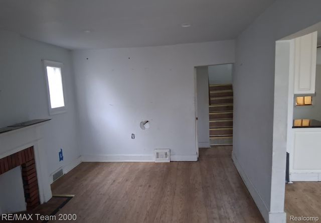 9925 Bishop Street, Detroit, MI 48224