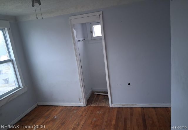 9925 Bishop Street, Detroit, MI 48224