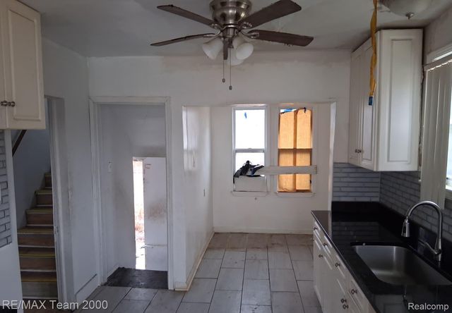 9925 Bishop Street, Detroit, MI 48224