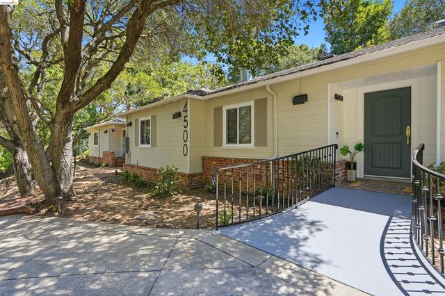 4500 Oak Hill Rd, Oakland, CA 94605