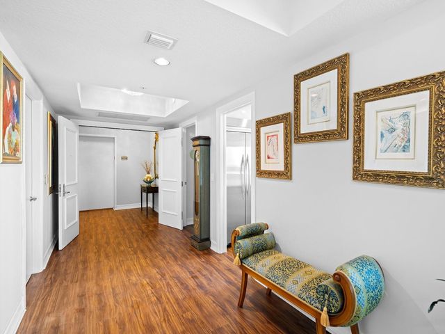 715 Bayshore Drive 904, Fort Lauderdale, FL 33304