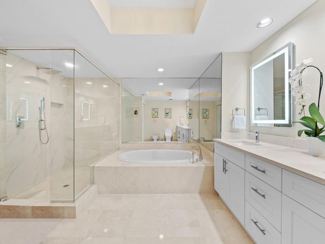 715 Bayshore Drive 904, Fort Lauderdale, FL 33304