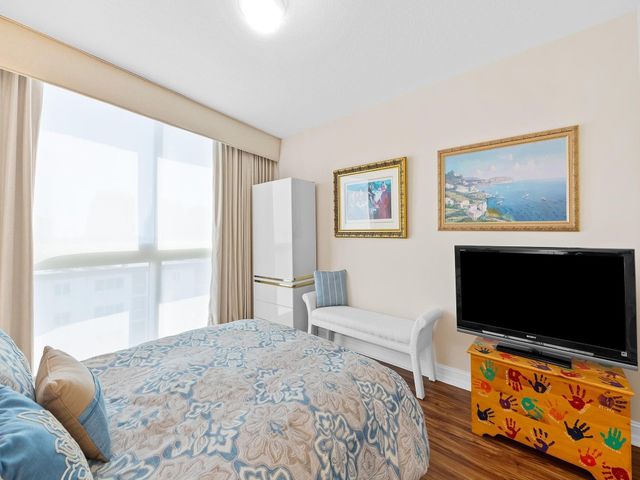 715 Bayshore Drive 904, Fort Lauderdale, FL 33304