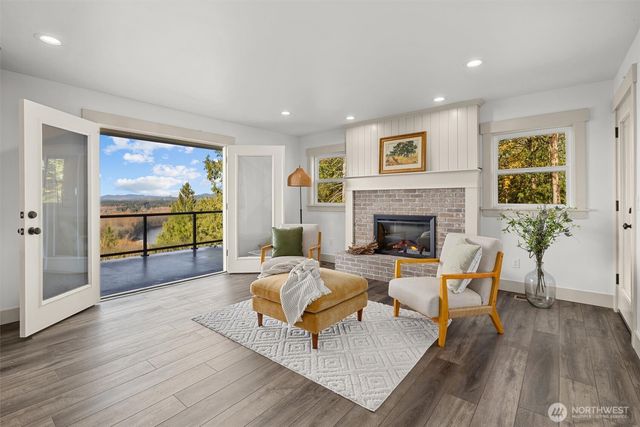 9813 Moran Road, Arlington, WA 98223