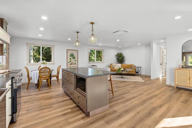 9813 Moran Road, Arlington, WA 98223