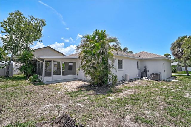 732 NECTAR ROAD, Venice, FL 34293