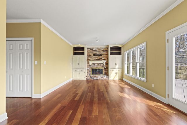 2808 WILD PLUM CT, Columbia, MO 65201