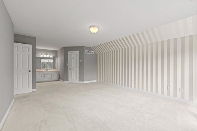 2808 WILD PLUM CT, Columbia, MO 65201