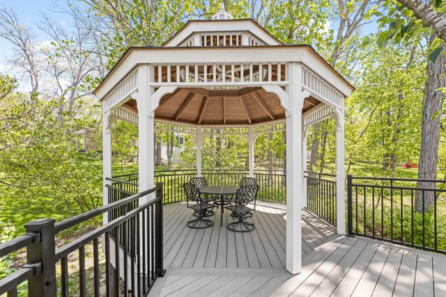 2808 WILD PLUM CT, Columbia, MO 65201