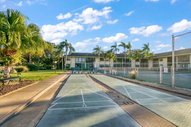 12300 VONN ROAD 7106, Largo, FL 33774