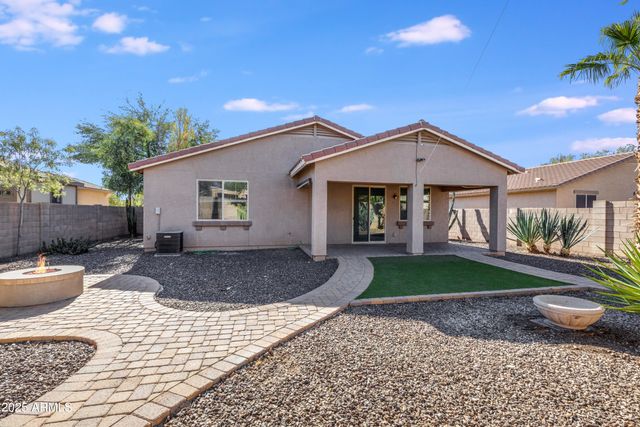 17366 W FETLOCK Trail, Surprise, AZ 85387