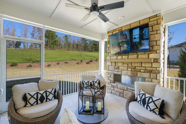 79 Stonesthrow Way, Fuquay Varina, NC 27526