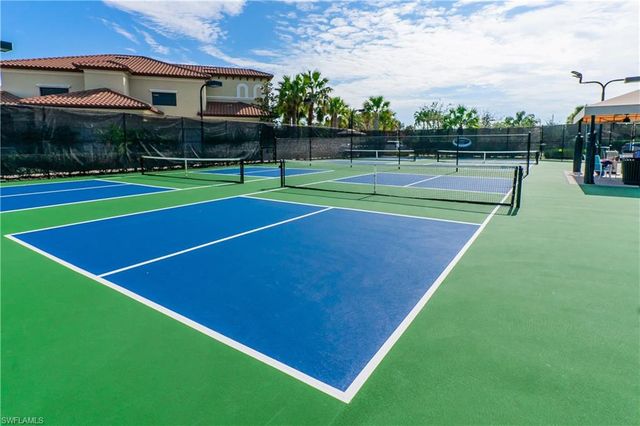 13479 Sumter LN, Naples, FL 34109