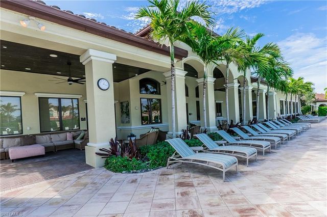 13479 Sumter LN, Naples, FL 34109