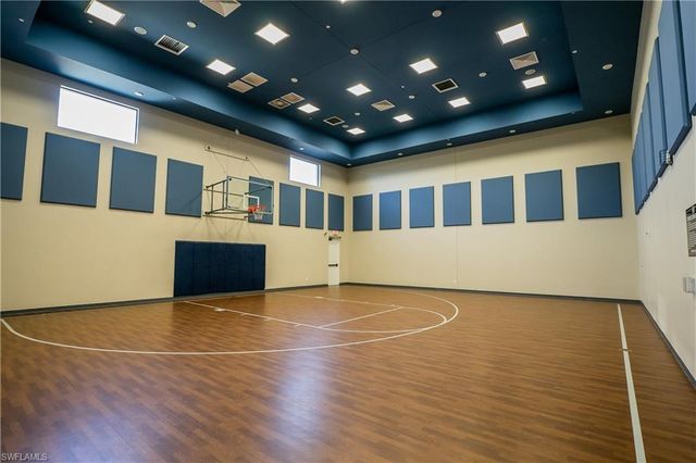 13479 Sumter LN, Naples, FL 34109