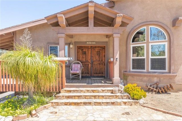 37105 Remuda Drive, Temecula, CA 92592