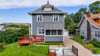 3224 S 32nd Avenue, Omaha, NE 68105