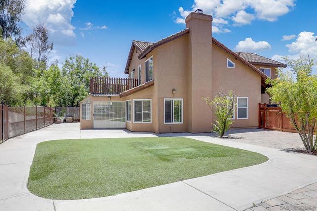 12071 Via Eucalipto, El Cajon, CA 92019