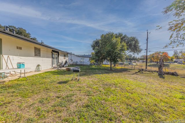3411 Vinecrest, Kirby, TX 78219