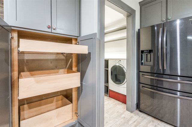 2511 Ridgemoor Court, Arlington, TX 76016