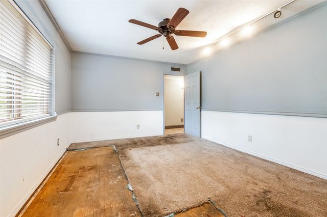 2511 Ridgemoor Court, Arlington, TX 76016