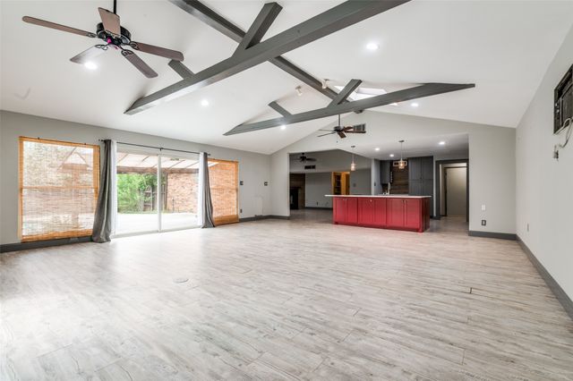 2511 Ridgemoor Court, Arlington, TX 76016