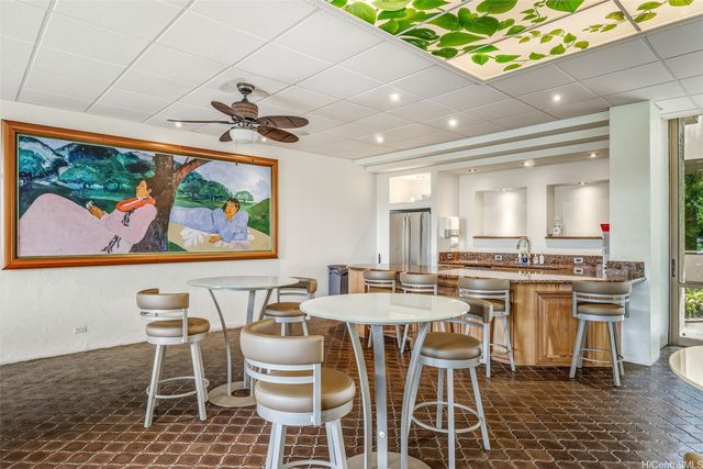 500 Lunalilo Home Road 43E, Honolulu, HI 96825