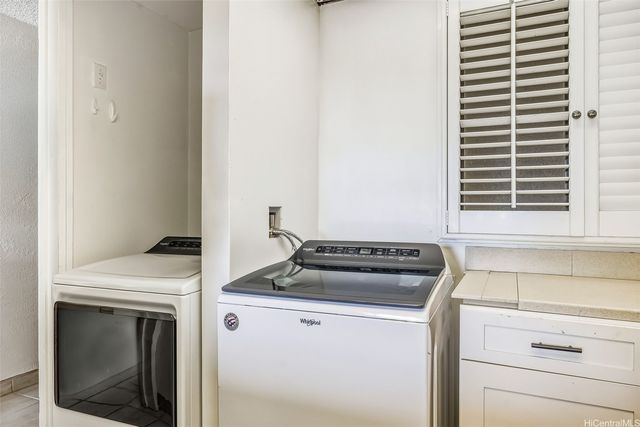 500 Lunalilo Home Road 43E, Honolulu, HI 96825