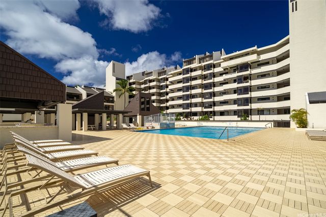 500 Lunalilo Home Road 43E, Honolulu, HI 96825