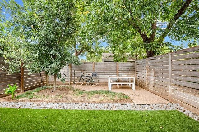 505 Tillery ST 9, Austin, TX 78702