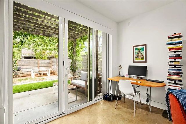 505 Tillery ST 9, Austin, TX 78702