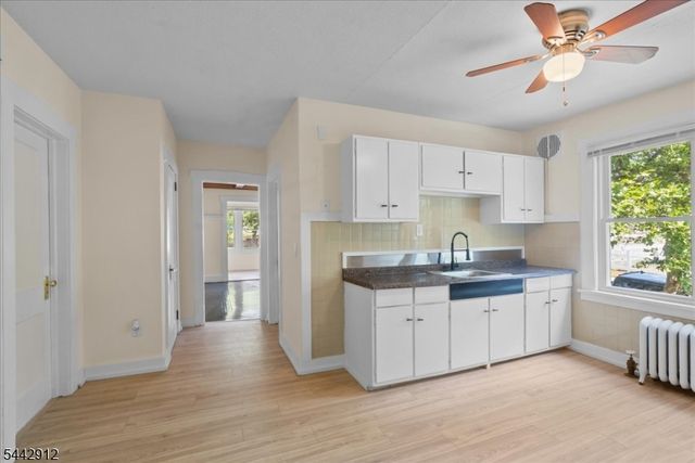 191 Brown Ave, Prospect Park Boro, NJ 07508