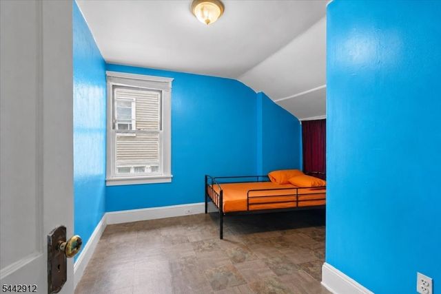 191 Brown Ave, Prospect Park Boro, NJ 07508