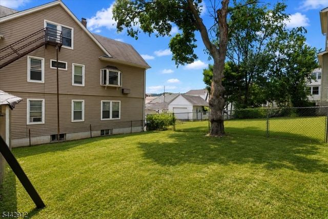 191 Brown Ave, Prospect Park Boro, NJ 07508