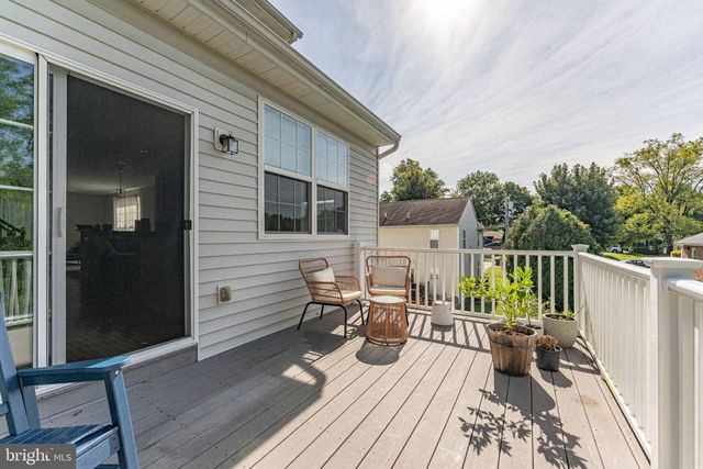 1422 BRAYDEN DR, Boothwyn, PA 19061