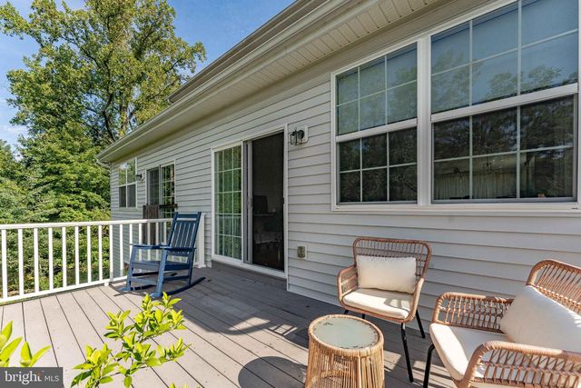 1422 BRAYDEN DR, Boothwyn, PA 19061