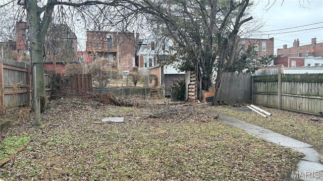 3829 Minnesota Avenue, St Louis, MO 63118