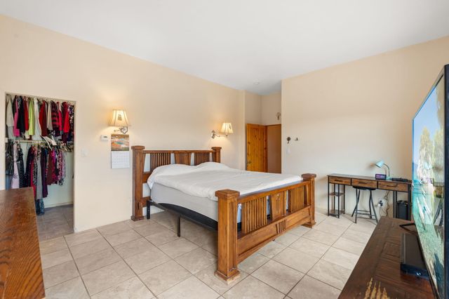 626 Dinkle Road, Edgewood, NM 87015