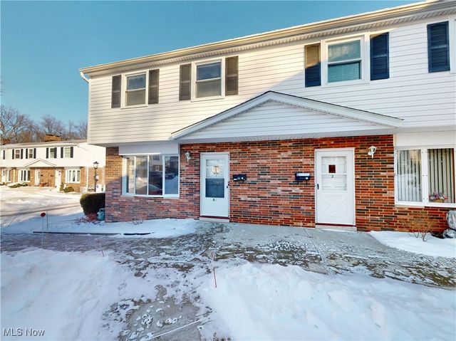 6484 State Road D1, Parma, OH 44134