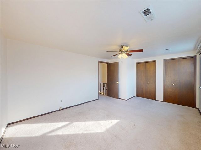 6484 State Road D1, Parma, OH 44134