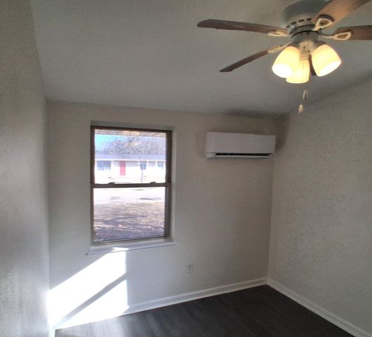 516 Forrest Lane, Denison, TX 75021