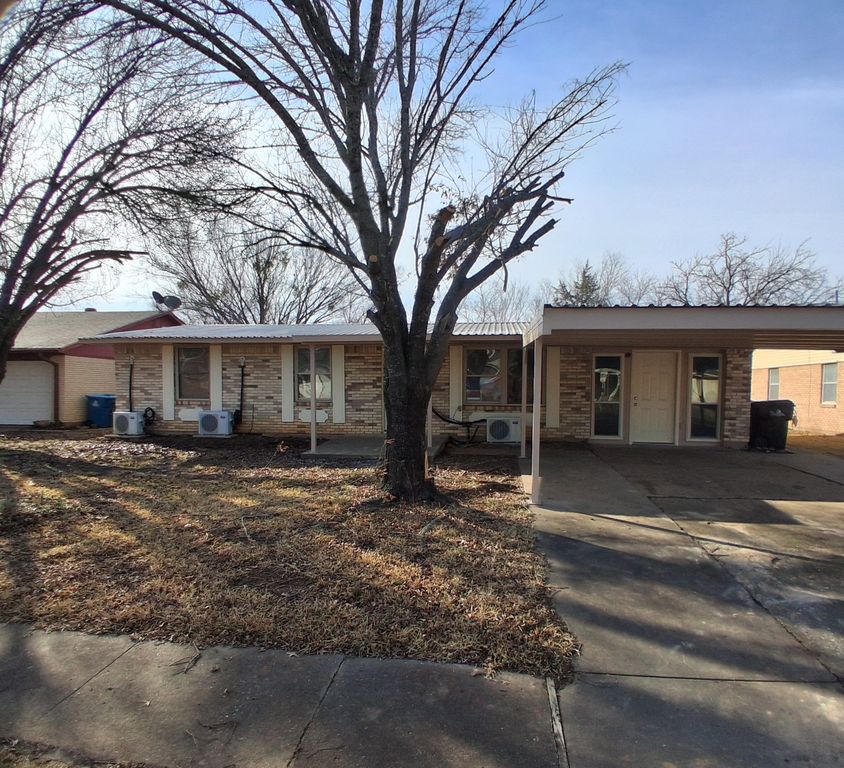 516 Forrest Lane, Denison, TX 75021