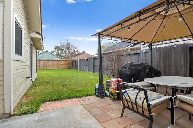 6450 New World Drive, Katy, TX 77449