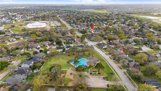 6450 New World Drive, Katy, TX 77449