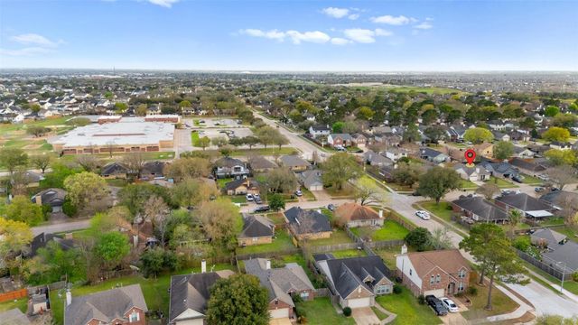 6450 New World Drive, Katy, TX 77449