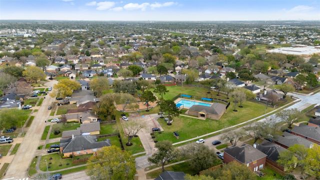 6450 New World Drive, Katy, TX 77449