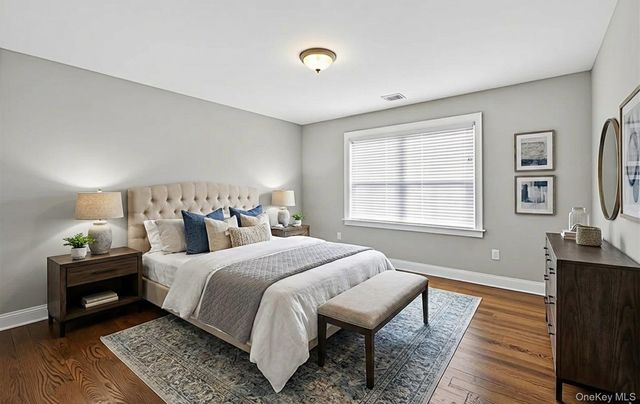 805 Pine Place, Bellmore, NY 11710