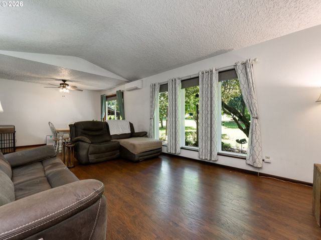 14609 Ne 278TH St, Battle Ground, WA 98604