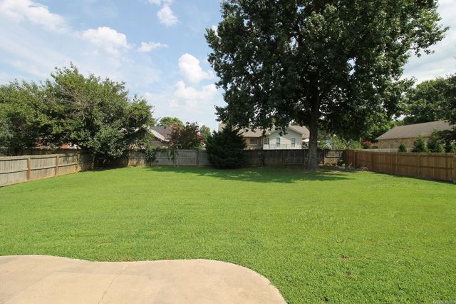 4303 Phillips Dr., Paragould, AR 72450
